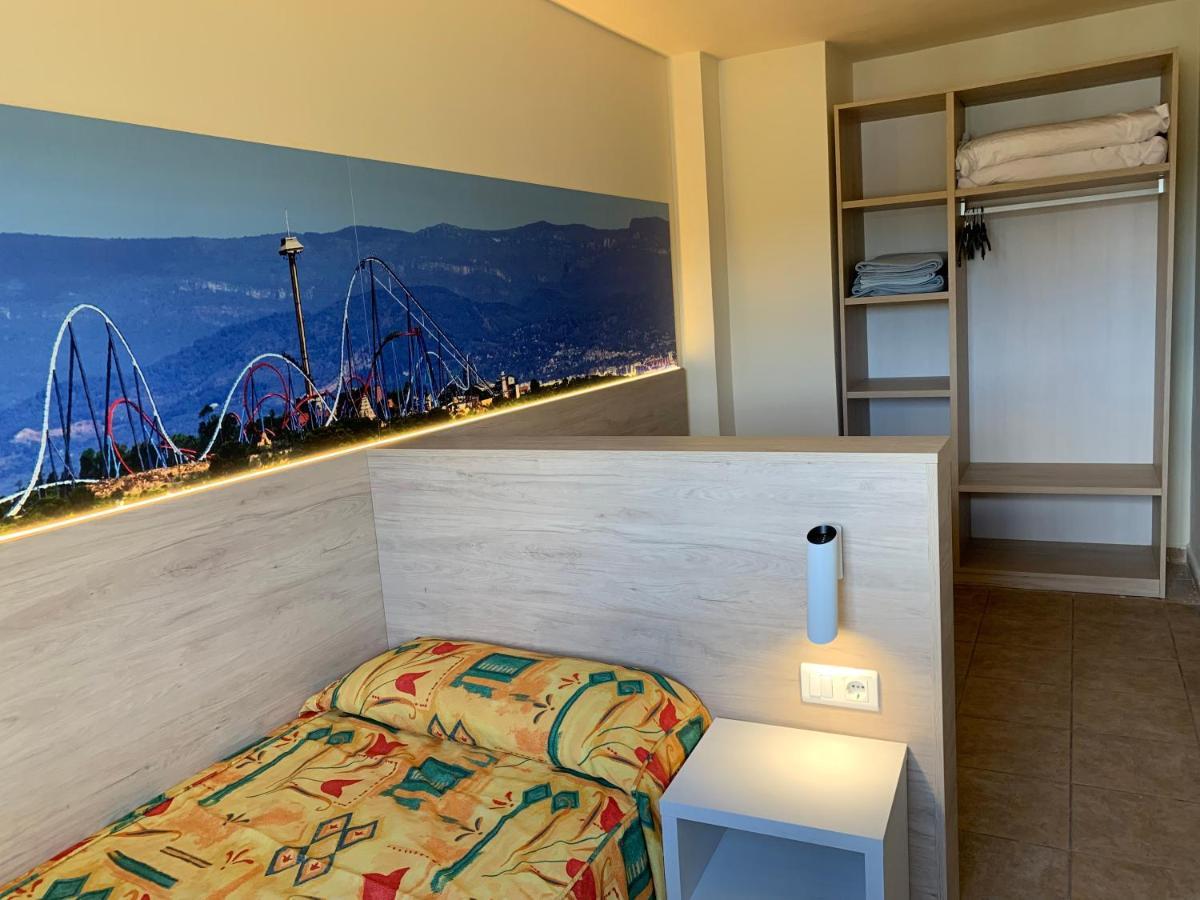 Festival Village Apartments 萨洛 外观 照片