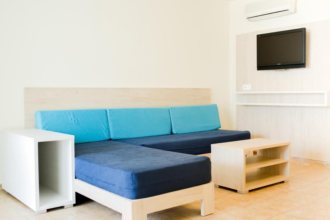 Festival Village Apartments 萨洛 外观 照片